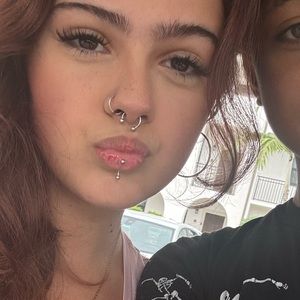 Meet your Posher, Devin